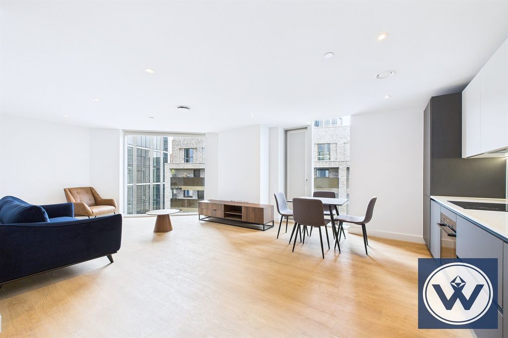 Property photo 1 of 20 (Main)