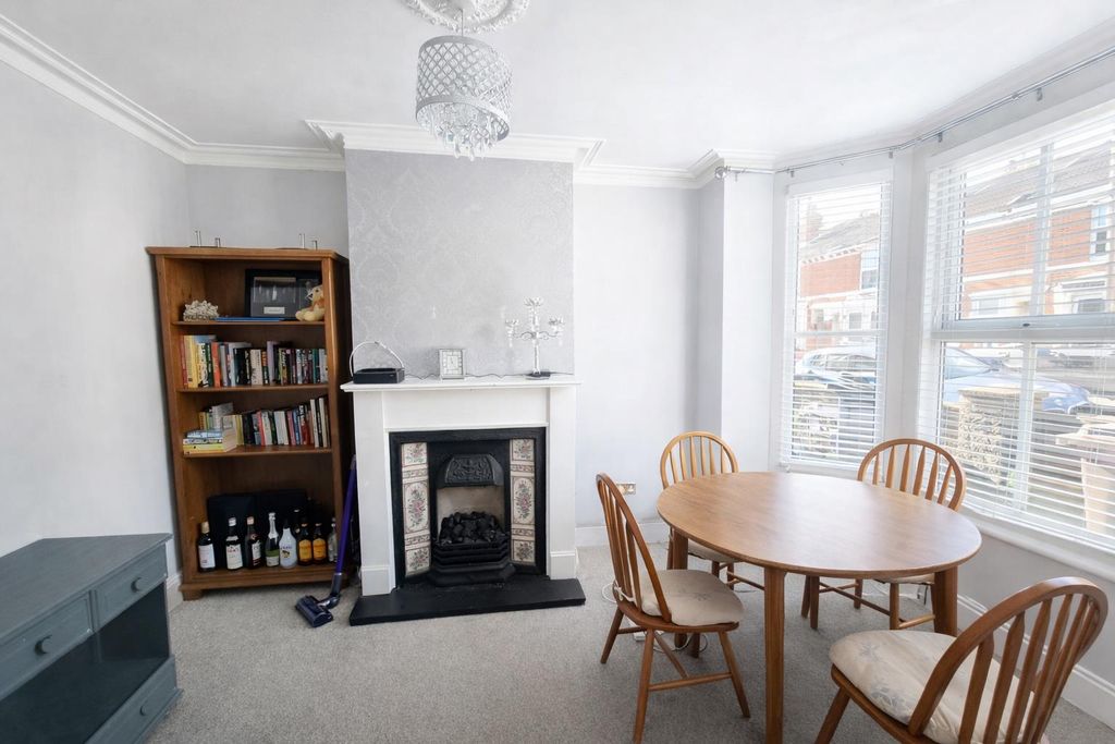 Property photo 3 of 9 Dining Room