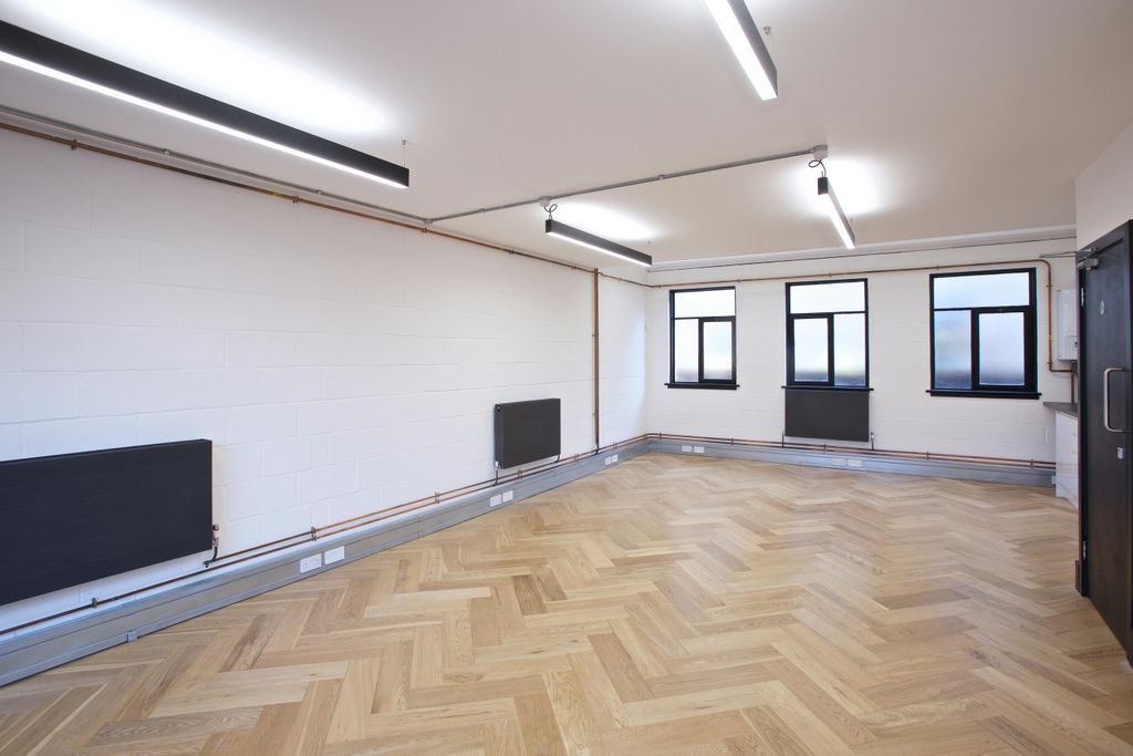 Property photo 3 of 50 Img_3909.Jpg