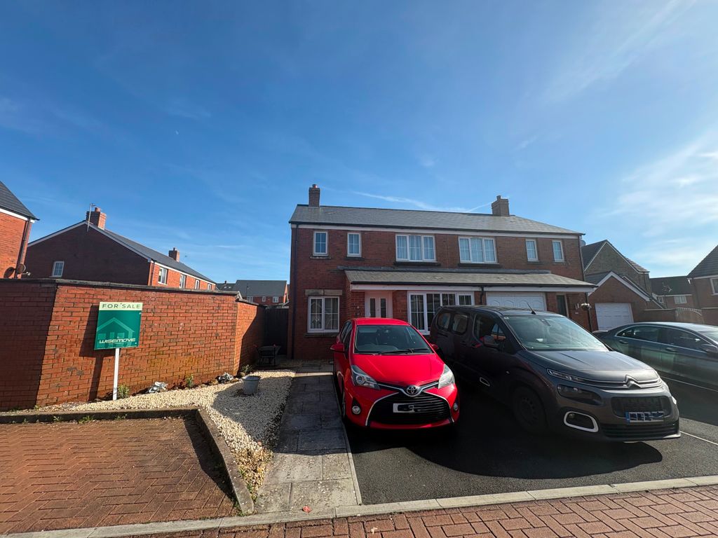 Property photo 1 of 30