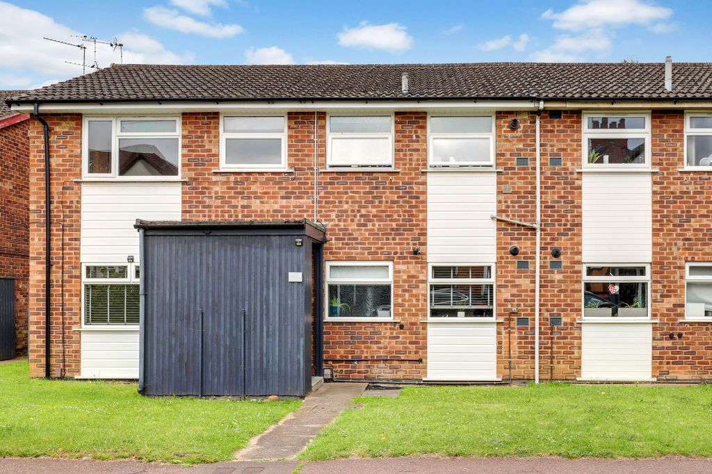 Property photo 1 of 11