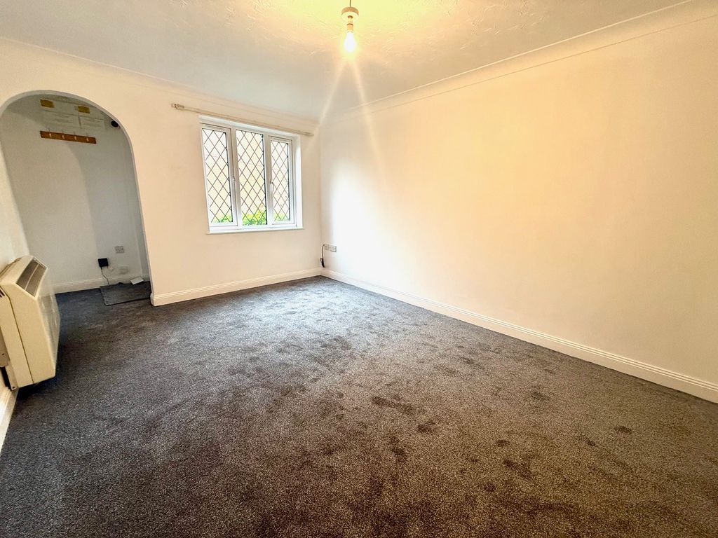 Property photo 3 of 7 Img_2266