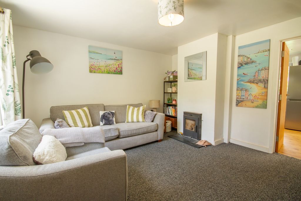 Property photo 3 of 9 Tps 01726 217 888-14