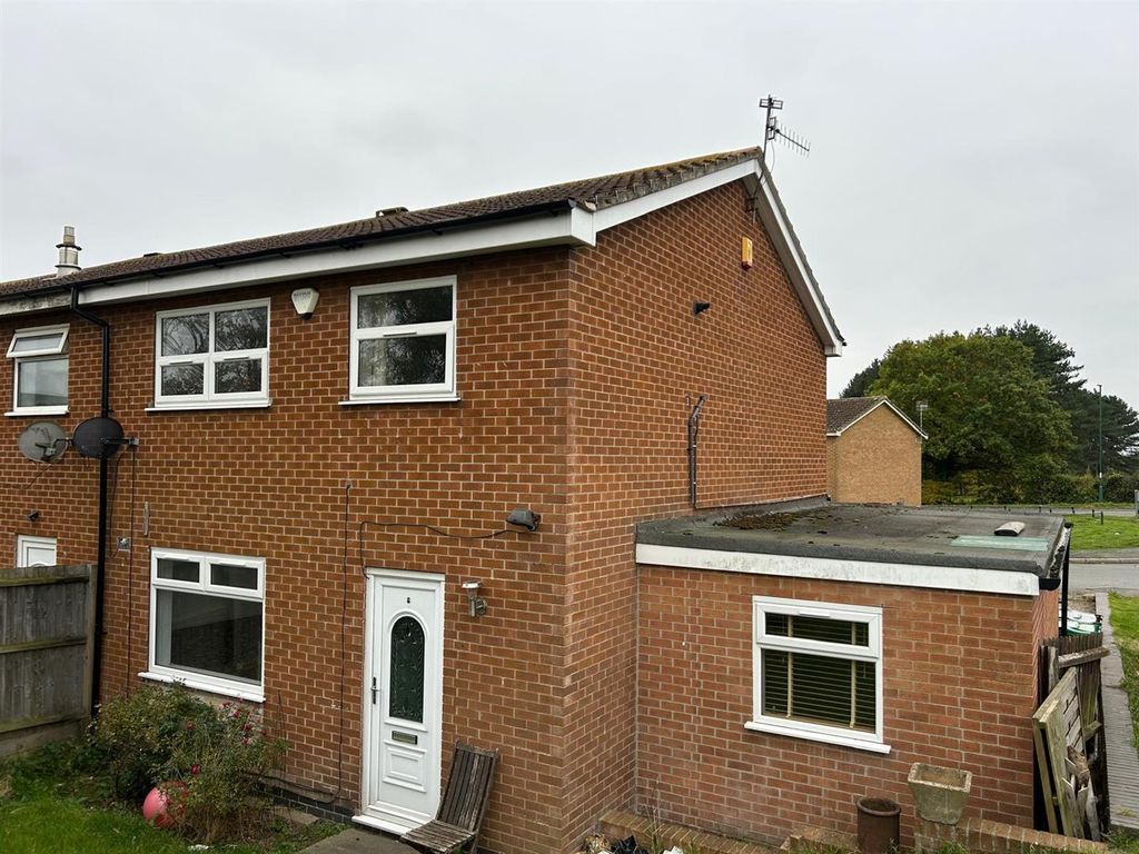 Property photo 2 of 12 1000037259.Jpg