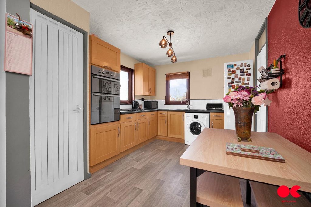 Property photo 3 of 37 Dsc00773.Jpg