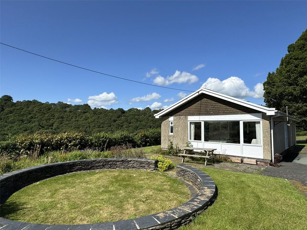 Property photo 1 of 24 Picture No. 19