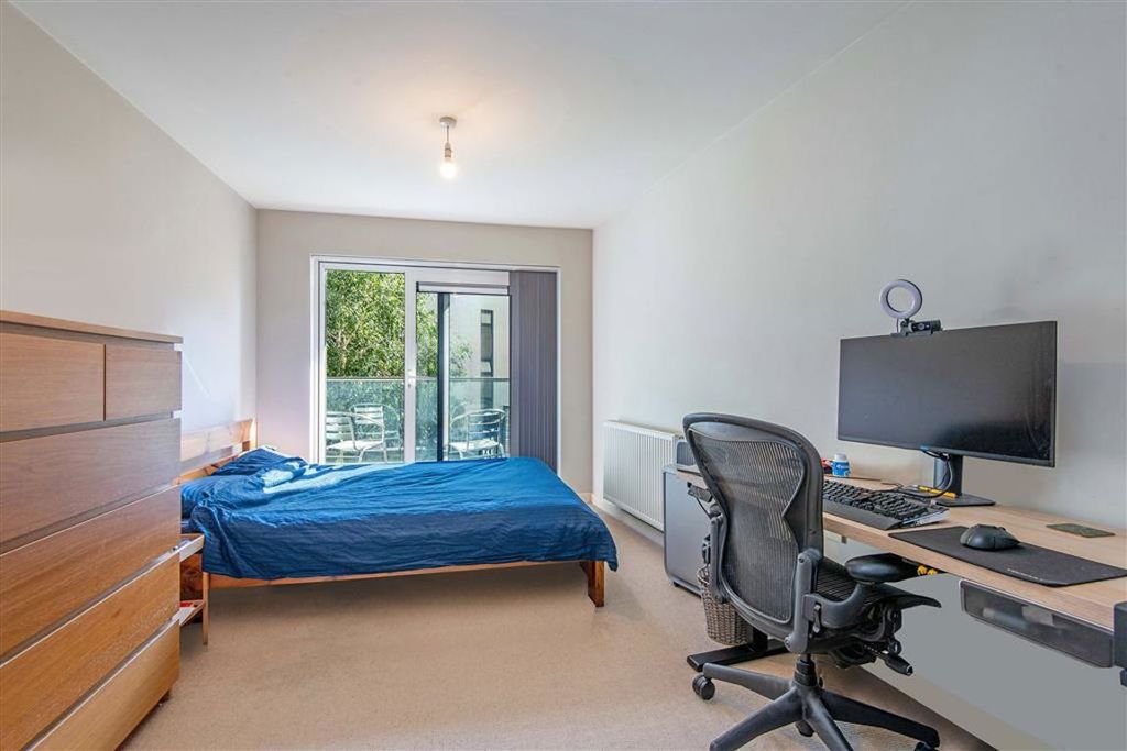 Property photo 3 of 6