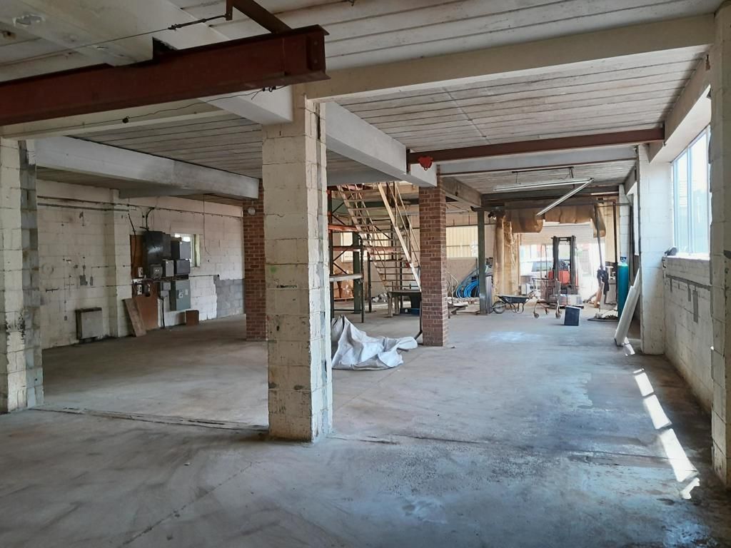 Property photo 3 of 10 Photo 6