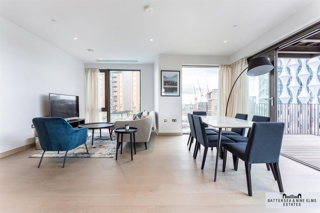 Property photo 3 of 20