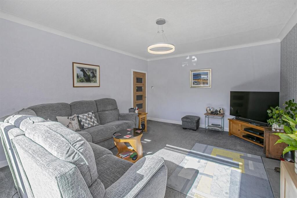 Property photo 3 of 38 Image 2