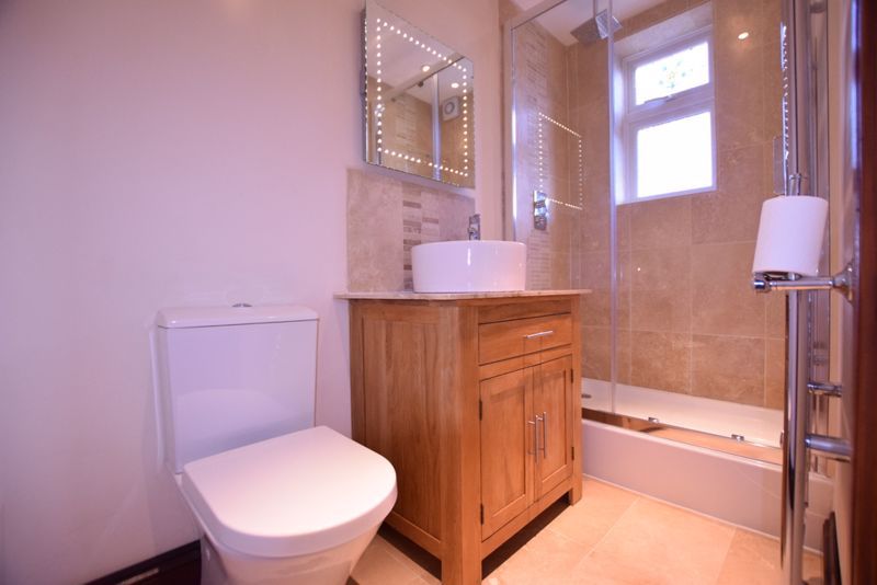 Property photo 2 of 15 Photo 8