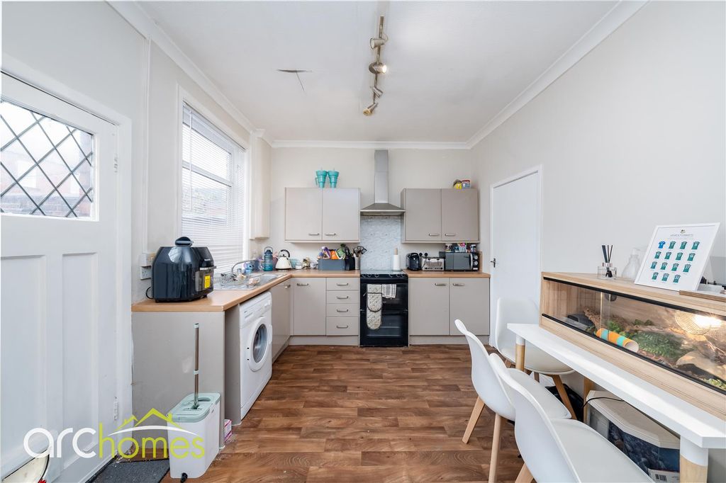 Property photo 3 of 13 Dsc01368-Edit.Jpg