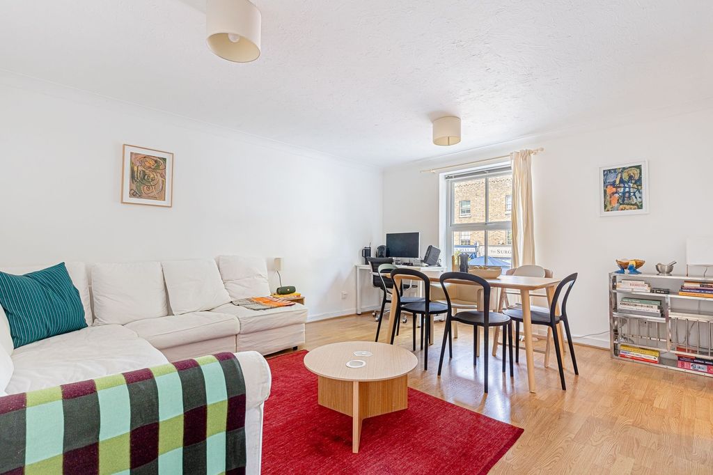 Property photo 2 of 19
