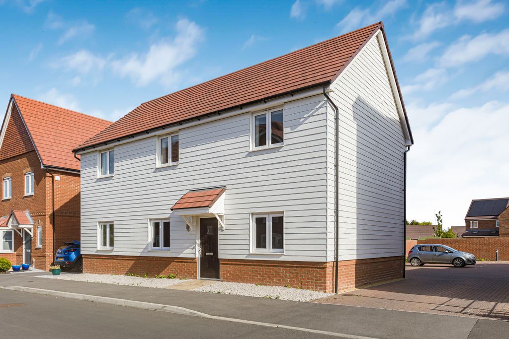 Property photo 1 of 15 9_52160