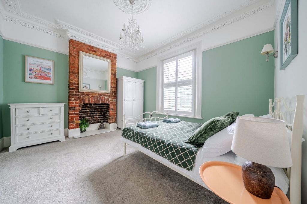 Property photo 3 of 14 Picture No. 19