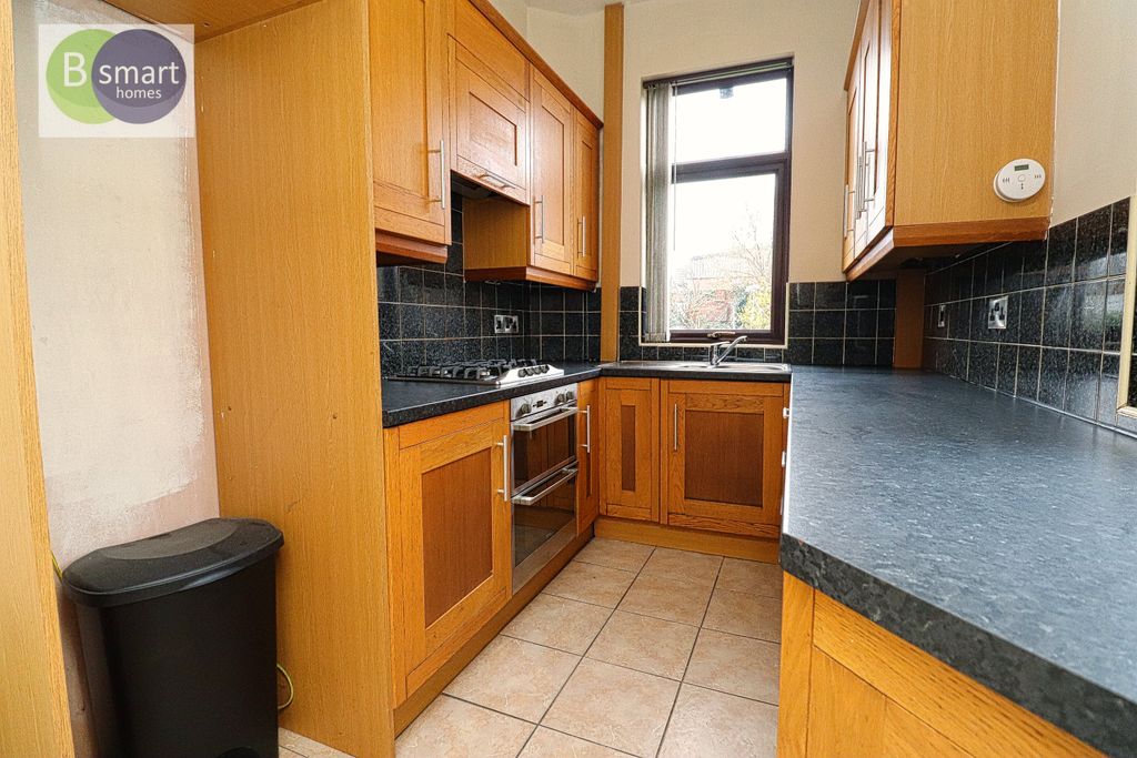 Property photo 3 of 10 Img_1735