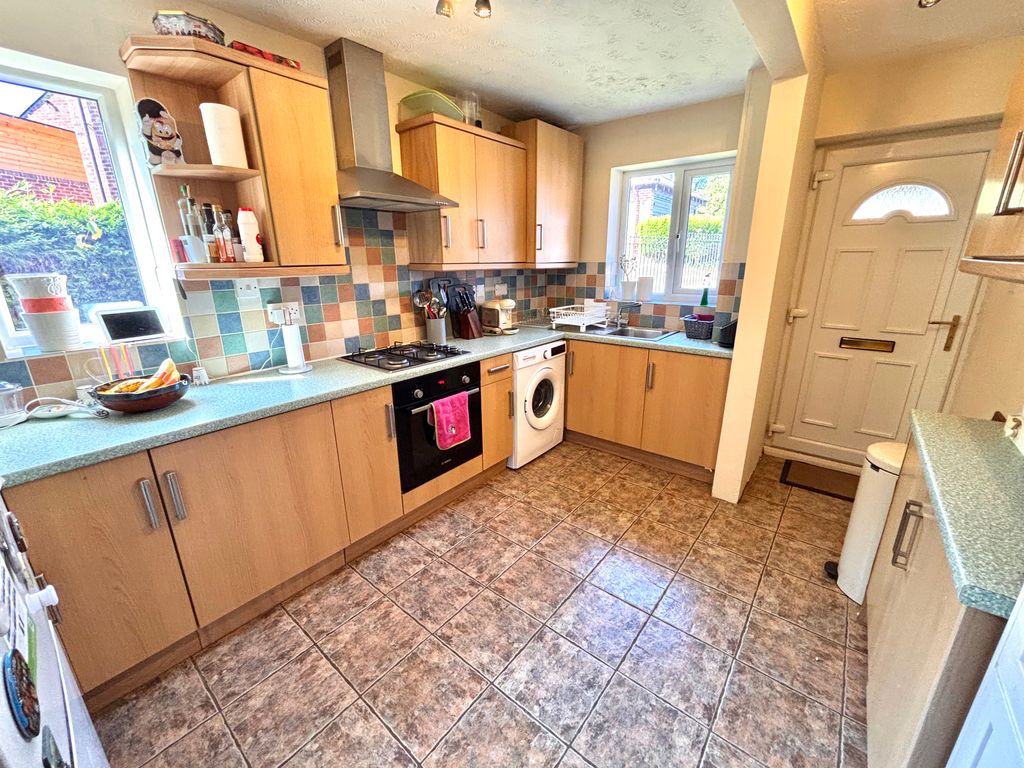 Property photo 2 of 11