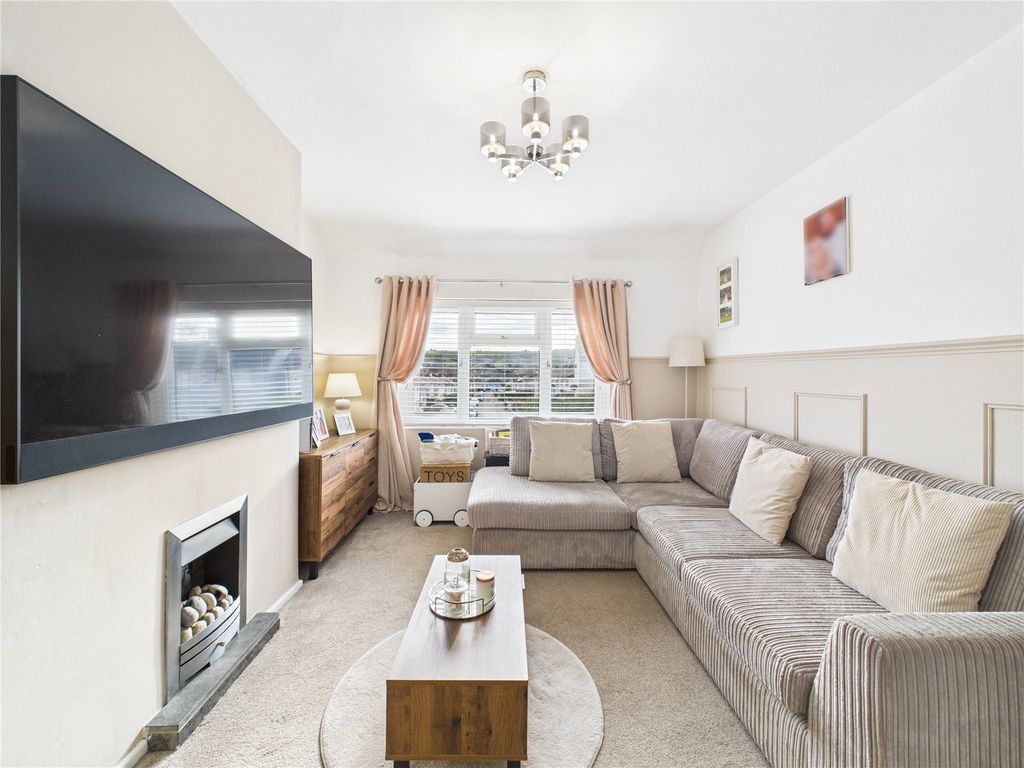 Property photo 3 of 16 Picture No. 05