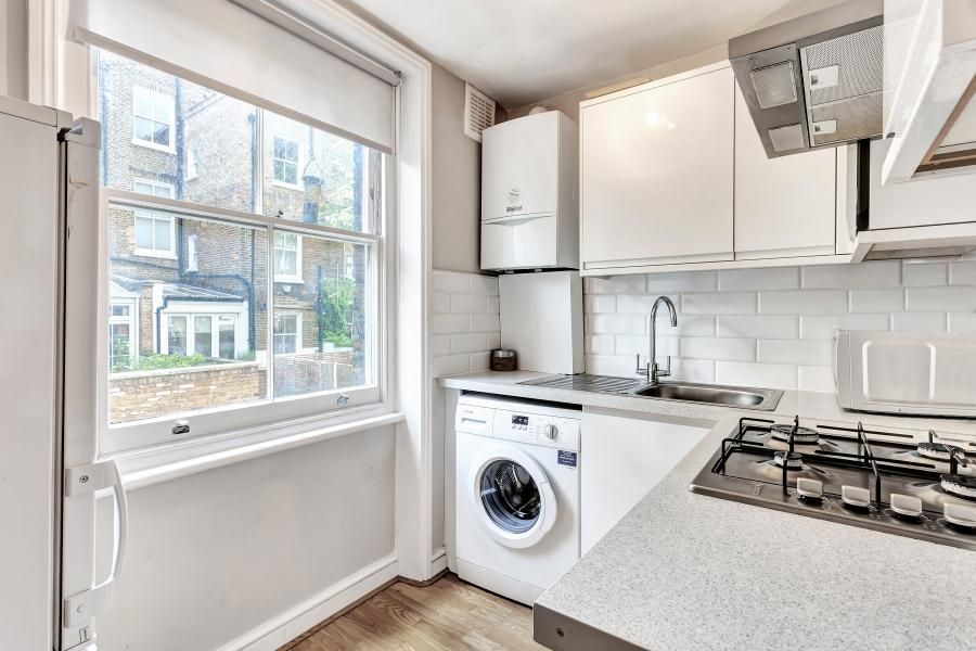 Property photo 3 of 6