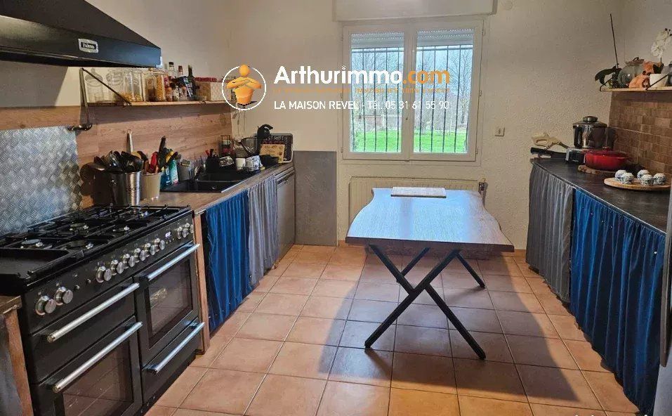 Property photo 2 of 3