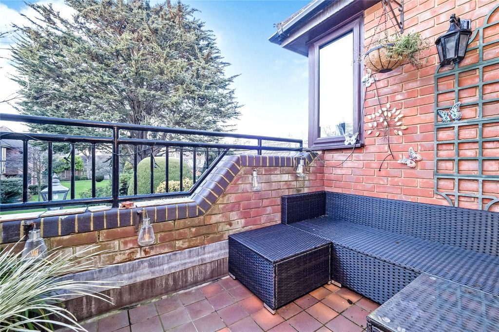 Property photo 3 of 26 Picture No. 20