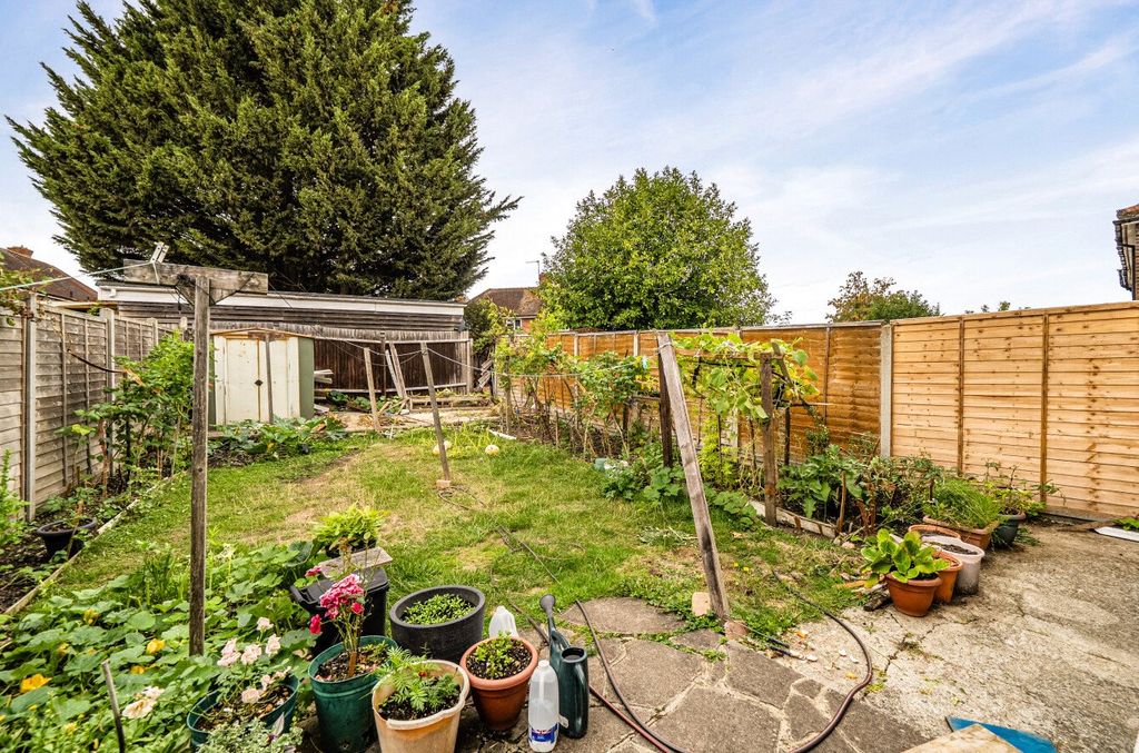 Property photo 2 of 12 Picture No. 04