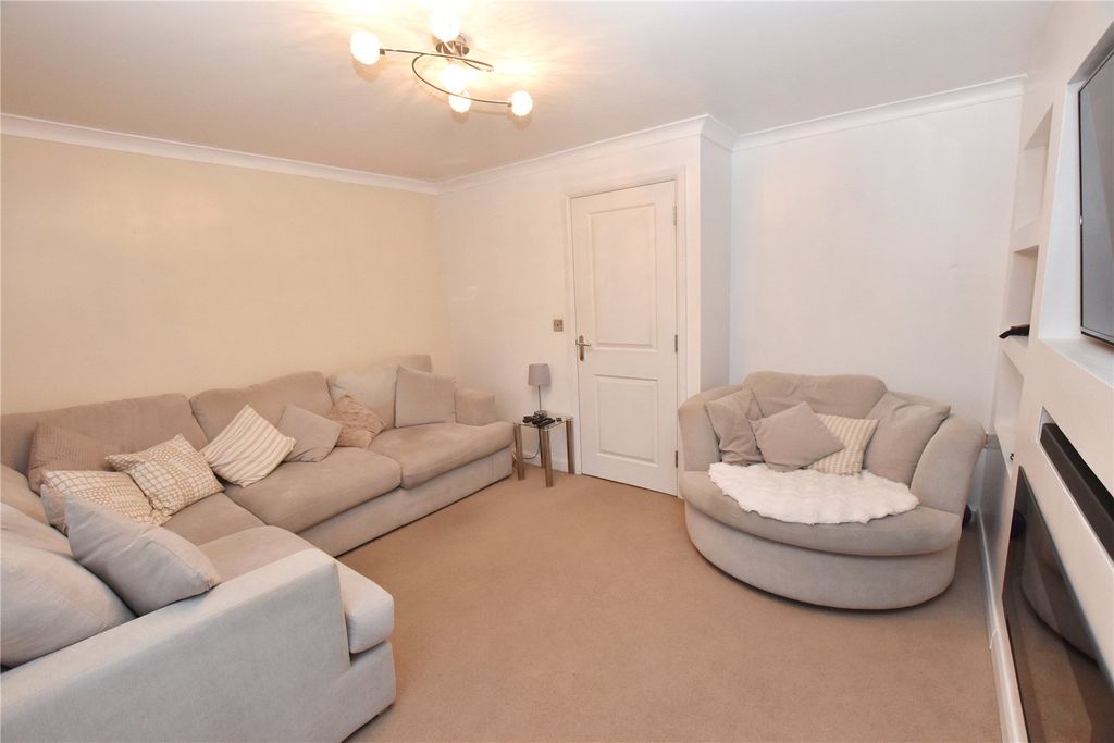 Property photo 3 of 22 Picture No. 82