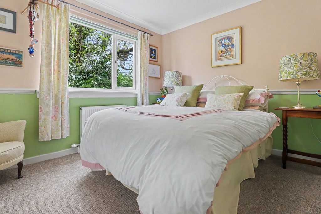 Additional image 12 of 3 bed flat for saleRiccartsbar Avenue, Paisley, Renfrewshire PA2