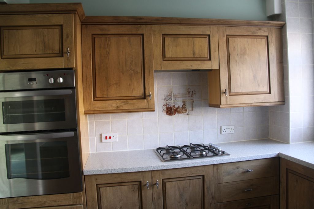 Property photo 3 of 43 Kitchen