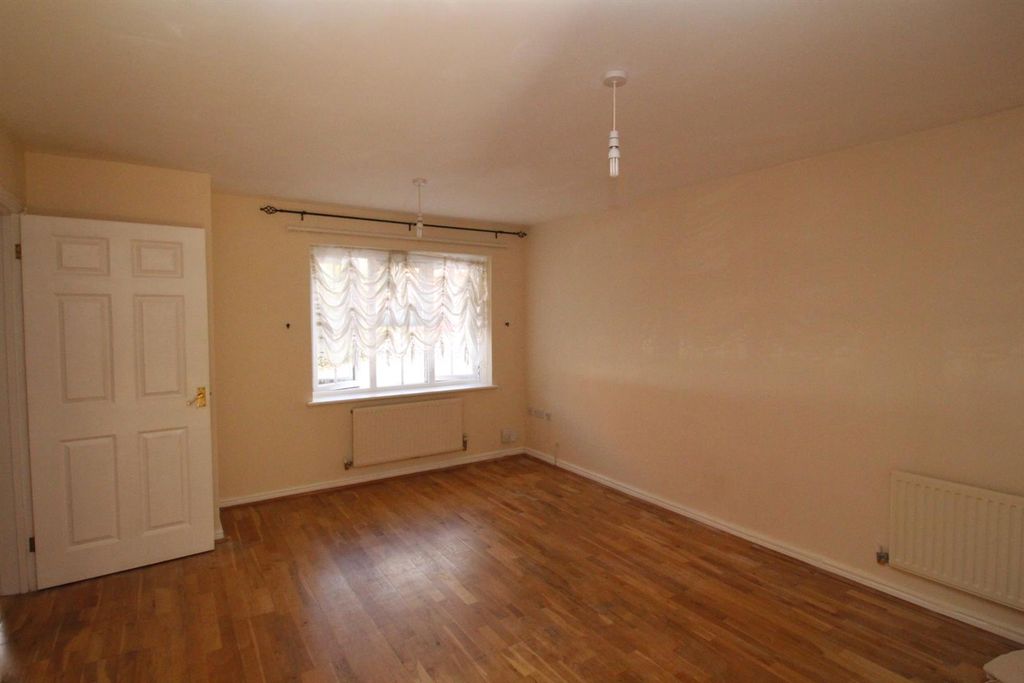 Property photo 2 of 17 Img_0134.Jpg