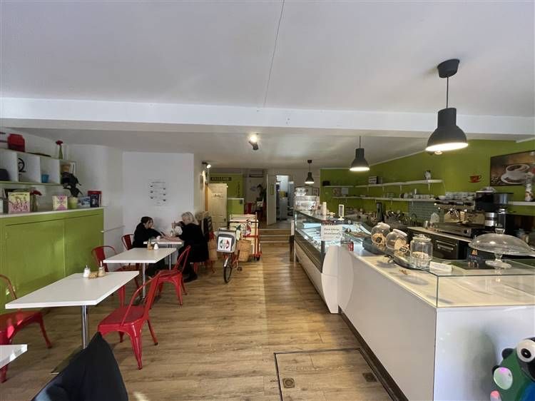 Property photo 2 of 3