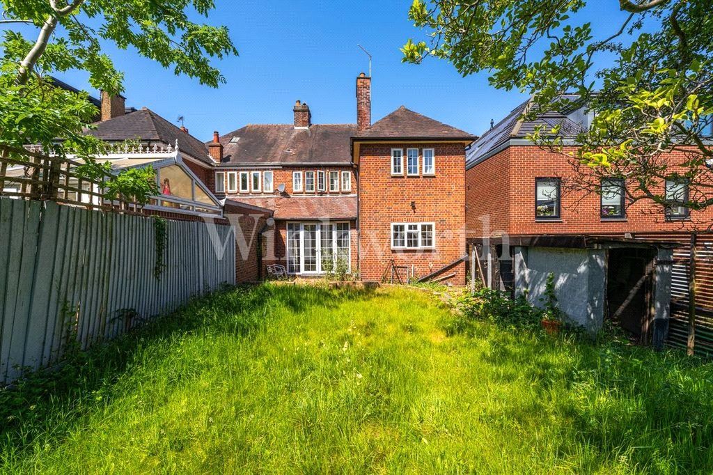 Property photo 3 of 16 Picture No. 28