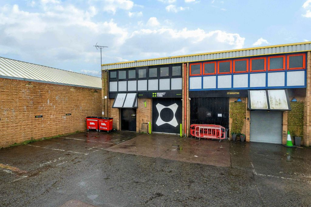 Property photo 2 of 7 1-6968Ebd65B64d-1400628-2-6968ce5Ab32E5-Arw-1-1.Jpg