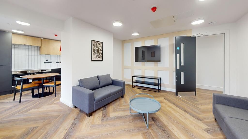 Property photo 1 of 18 A Spacious And Stylish Modern Living Room, Perfect...