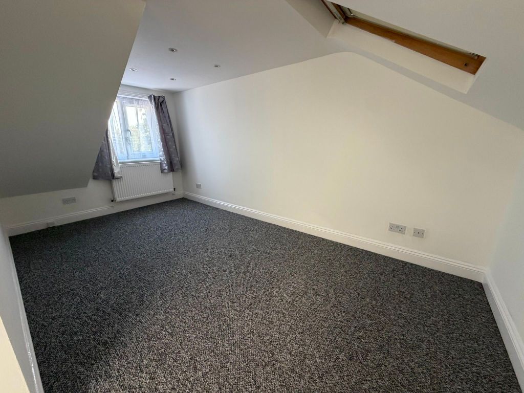 Property photo 3 of 3