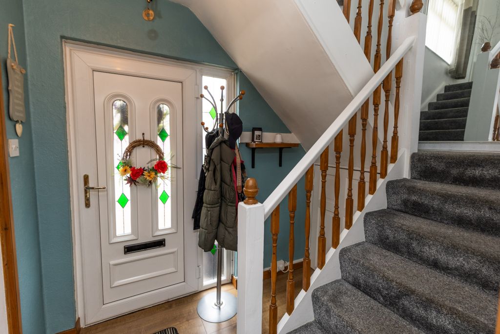 Property photo 2 of 17 Img_0755