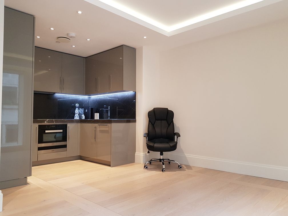 Property photo 3 of 19 Gallery