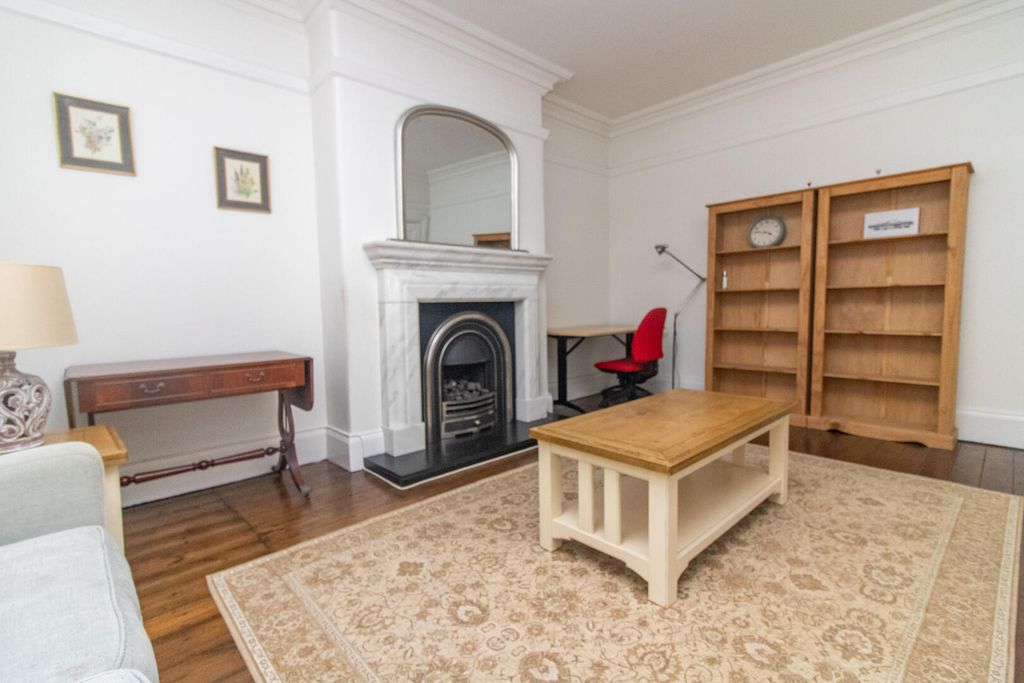 Property photo 3 of 22 Living Room