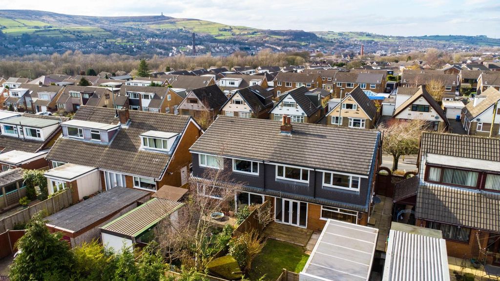 Property photo 3 of 14 View.Jpg