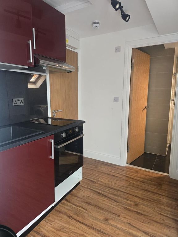 Property photo 1 of 4 Kitchen