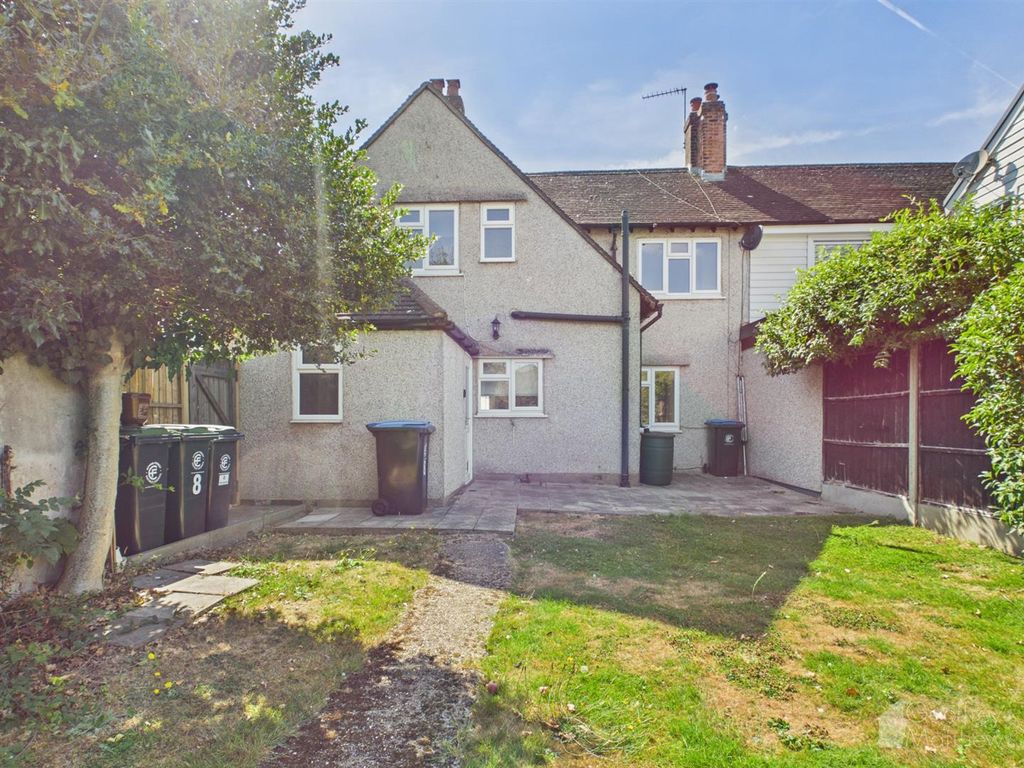 Property photo 3 of 16