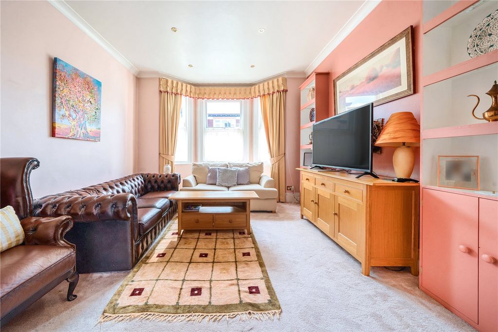 Property photo 3 of 20 Picture No. 48