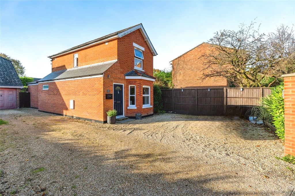 Property photo 1 of 17 Picture No. 21