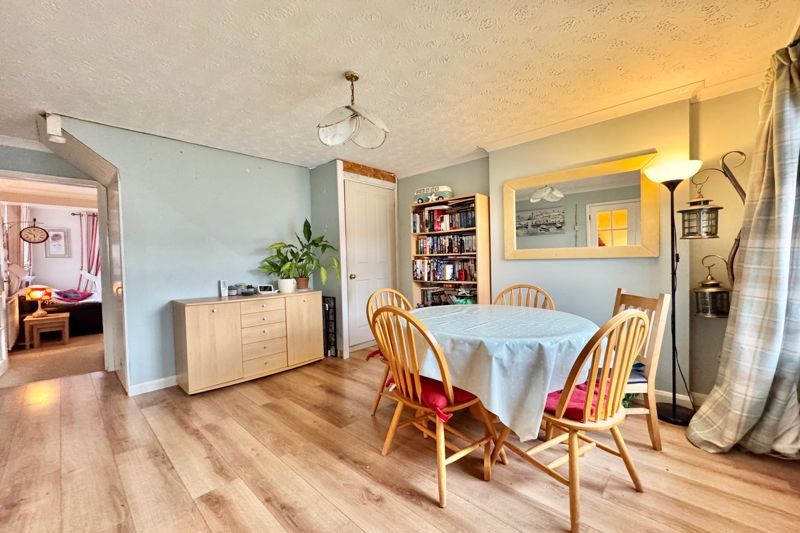 Property photo 3 of 14 Dining Room