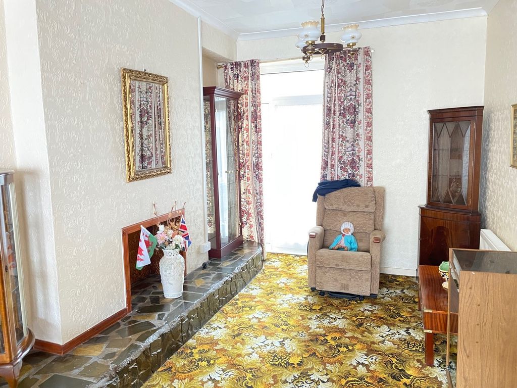 Property photo 3 of 14 Not Specified