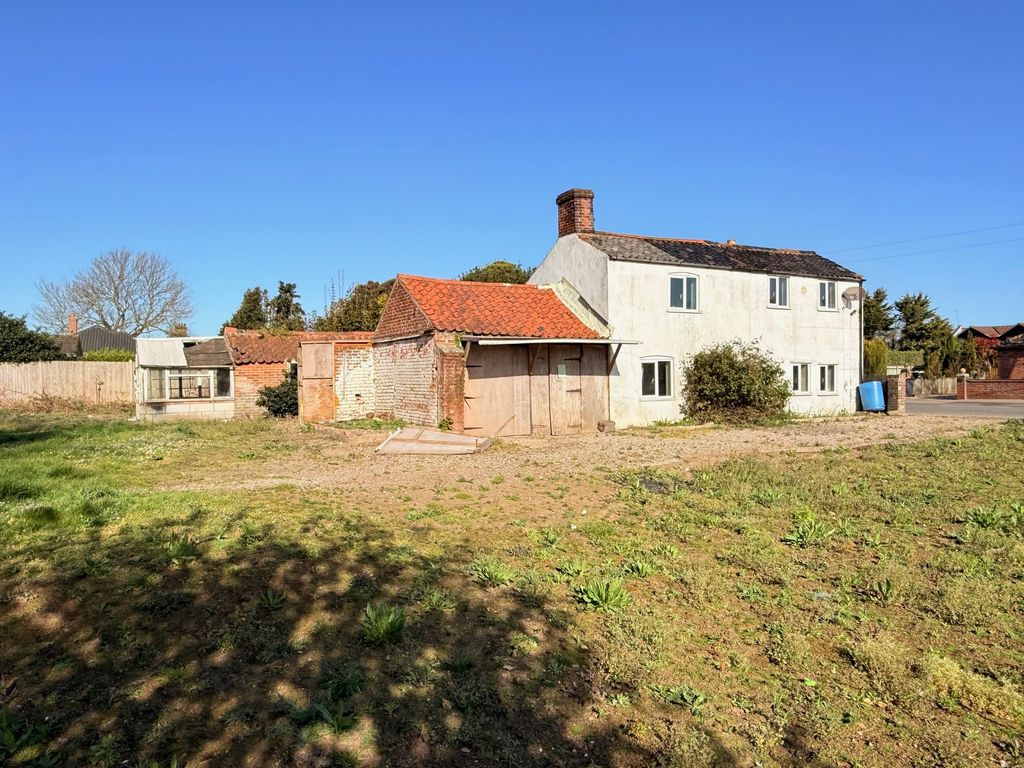 Property photo 1 of 15