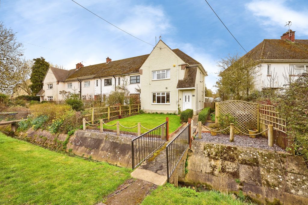 Property photo 1 of 15 Front View