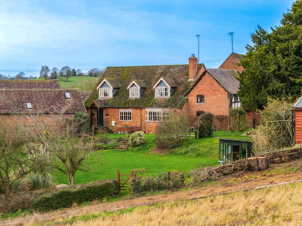 Property photo 1 of 24