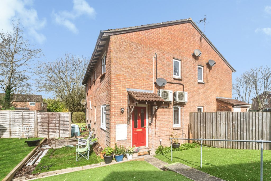 Property photo 1 of 20