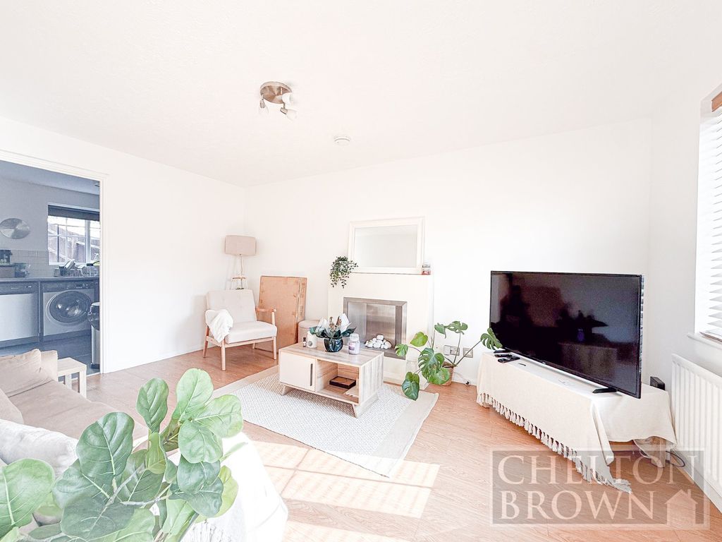 Property photo 3 of 14 Living Room